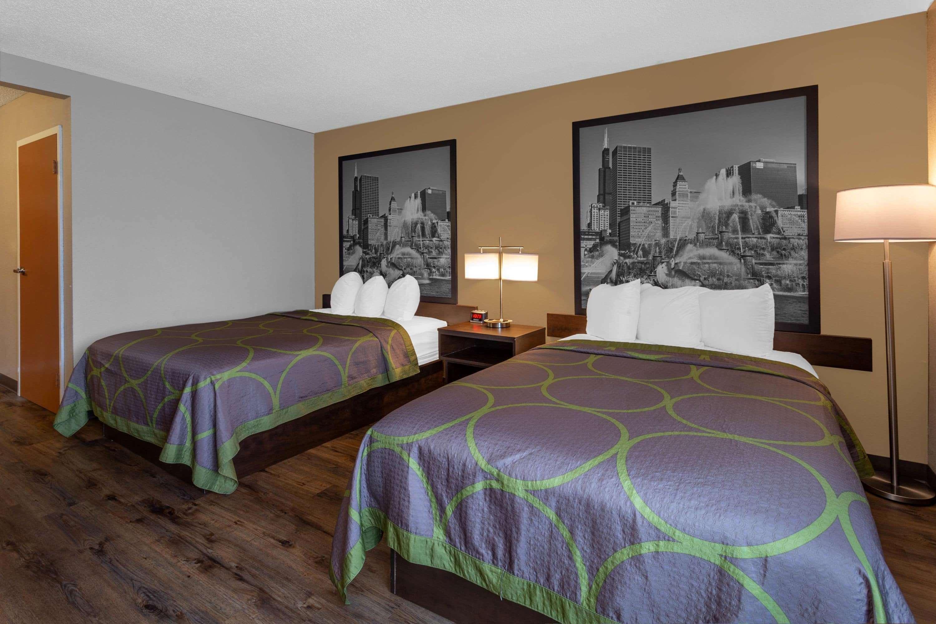 ซูเปอร์ 8 บาย วินด์แฮม เซาท์ ฮอลแลนด์ Hotel เซาท์ฮอลแลนด์ ภายนอก รูปภาพ